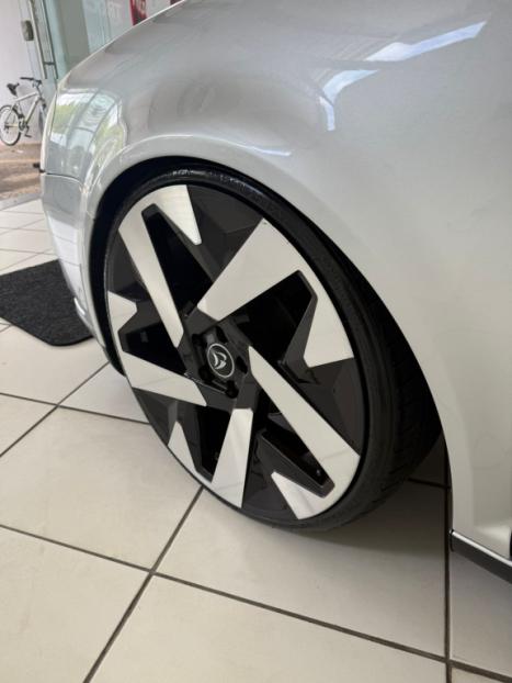 VOLKSWAGEN Golf 1.6 4P FLEX LIMITED EDITION, Foto 4