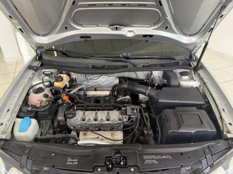 VOLKSWAGEN Golf 1.6 4P FLEX LIMITED EDITION, Foto 9