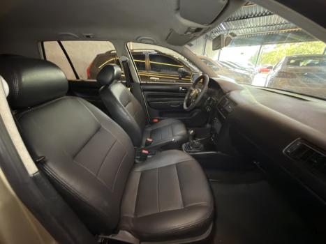 VOLKSWAGEN Golf 2.0 4P, Foto 8