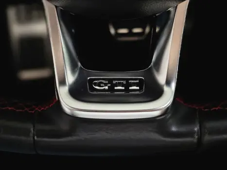 VOLKSWAGEN Golf 2.0 TSI GTI TURBO AUTOM�TICO, Foto 13