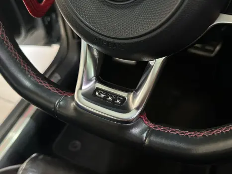 VOLKSWAGEN Golf 2.0 TSI GTI TURBO AUTOM�TICO, Foto 12