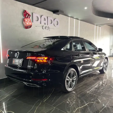 VOLKSWAGEN Jetta 1.4 4P 250 TSI R-LINE AUTOMÁTICO, Foto 6 VOLKSWAGEN Jetta 1.4 4P 250 TSI R-LINE AUTOMÁTICO, Foto 6