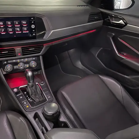 VOLKSWAGEN Jetta 1.4 4P 250 TSI R-LINE AUTOMÁTICO, Foto 9 VOLKSWAGEN Jetta 1.4 4P 250 TSI R-LINE AUTOMÁTICO, Foto 9