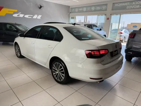 VOLKSWAGEN Jetta 1.4 16V 4P TSI CONFORTLINE AUTOMTICO, Foto 6