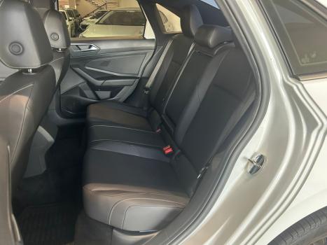 VOLKSWAGEN Jetta 1.4 4P 250 TSI R-LINE AUTOMÁTICO, Foto 14 VOLKSWAGEN Jetta 1.4 4P 250 TSI R-LINE AUTOMÁTICO, Foto 14