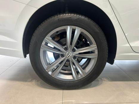 VOLKSWAGEN Jetta 1.4 4P 250 TSI R-LINE AUTOMÁTICO, Foto 19 VOLKSWAGEN Jetta 1.4 4P 250 TSI R-LINE AUTOMÁTICO, Foto 19