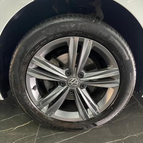 VOLKSWAGEN Jetta 1.4 4P 250 TSI R-LINE AUTOMTICO, Foto 19