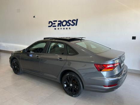 VOLKSWAGEN Jetta 1.4 4P 250 TSI TURBO CONFORTLINE AUTOMÁTICO, Foto 2 VOLKSWAGEN Jetta 1.4 4P 250 TSI TURBO CONFORTLINE AUTOMÁTICO, Foto 2