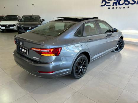 VOLKSWAGEN Jetta 1.4 4P 250 TSI TURBO CONFORTLINE AUTOMÁTICO, Foto 13 VOLKSWAGEN Jetta 1.4 4P 250 TSI TURBO CONFORTLINE AUTOMÁTICO, Foto 13