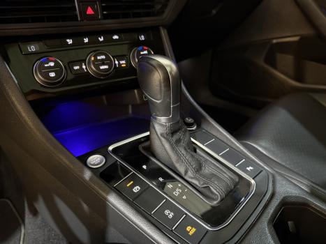 VOLKSWAGEN Jetta 1.4 4P 250 TSI TURBO CONFORTLINE AUTOMÁTICO, Foto 16 VOLKSWAGEN Jetta 1.4 4P 250 TSI TURBO CONFORTLINE AUTOMÁTICO, Foto 16