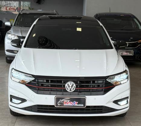 VOLKSWAGEN Jetta 1.4 4P 250 TSI TURBO CONFORTLINE AUTOMÁTICO, Foto 3 VOLKSWAGEN Jetta 1.4 4P 250 TSI TURBO CONFORTLINE AUTOMÁTICO, Foto 3