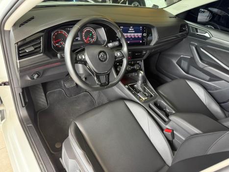 VOLKSWAGEN Jetta 1.4 4P 250 TSI TURBO CONFORTLINE AUTOMÁTICO, Foto 10 VOLKSWAGEN Jetta 1.4 4P 250 TSI TURBO CONFORTLINE AUTOMÁTICO, Foto 10