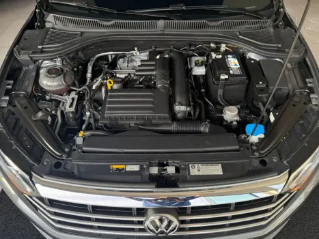 VOLKSWAGEN Jetta 1.4 4P 250 TSI TURBO CONFORTLINE AUTOMTICO, Foto 19