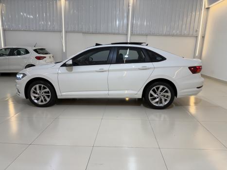 VOLKSWAGEN Jetta 1.4 4P 250 TSI TURBO COMFORTLINE AUTOM�TICO, Foto 5