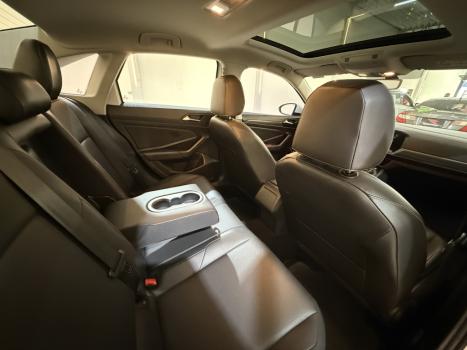 VOLKSWAGEN Jetta 1.4 4P 250 TSI TURBO COMFORTLINE AUTOM�TICO, Foto 11