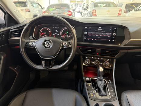 VOLKSWAGEN Jetta 1.4 4P 250 TSI TURBO COMFORTLINE AUTOM�TICO, Foto 14