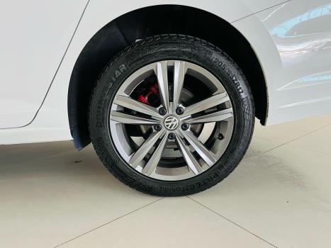 VOLKSWAGEN Jetta 1.4 4P 250 TSI R-LINE AUTOM�TICO, Foto 16