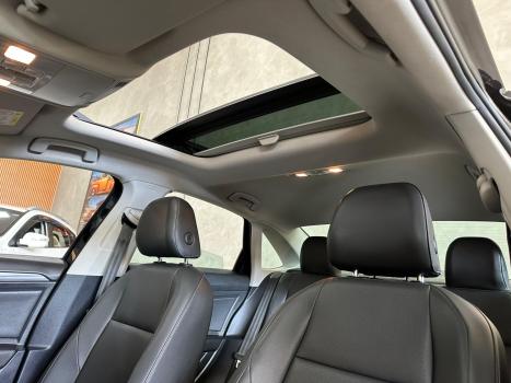 VOLKSWAGEN Jetta 1.4 4P 250 TSI TURBO COMFORTLINE AUTOM�TICO, Foto 10