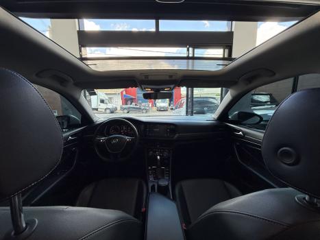 VOLKSWAGEN Jetta 1.4 4P 250 TSI TURBO COMFORTLINE AUTOM�TICO, Foto 9