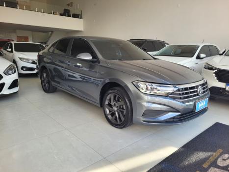 VOLKSWAGEN Jetta 1.4 4P 250 FLEX AUTOM�TICO, Foto 2