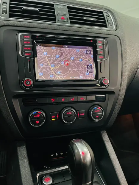 VOLKSWAGEN Jetta 1.4 16V 4P TSI COMFORTLINE AUTOM�TICO, Foto 15