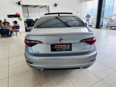 VOLKSWAGEN Jetta 1.4 4P 250 TSI R-LINE AUTOM�TICO, Foto 4