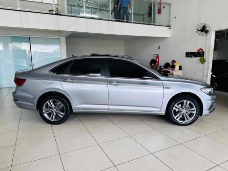 VOLKSWAGEN Jetta 1.4 4P 250 TSI R-LINE AUTOM�TICO, Foto 7