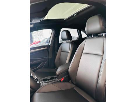 VOLKSWAGEN Jetta 1.4 4P 250 TSI R-LINE AUTOM�TICO, Foto 13