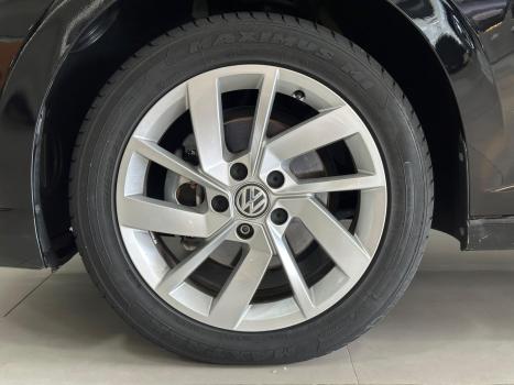 VOLKSWAGEN Jetta 1.4 4P 250 TSI TURBO COMFORTLINE AUTOM�TICO, Foto 22