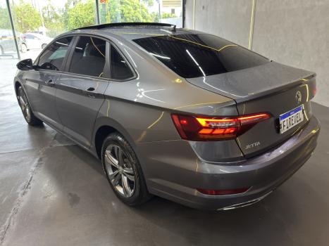 VOLKSWAGEN Jetta 1.4 4P 250 TSI R-LINE AUTOM�TICO, Foto 5