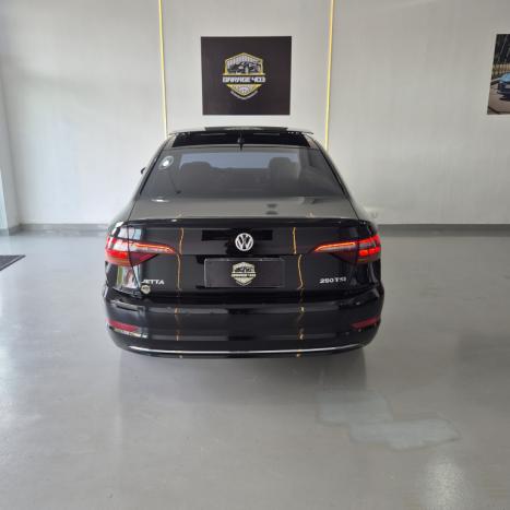 VOLKSWAGEN Jetta 1.4 4P 250 TSI TURBO COMFORTLINE AUTOM�TICO, Foto 6