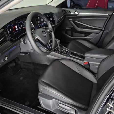 VOLKSWAGEN Jetta 1.4 4P 250 TSI TURBO COMFORTLINE AUTOM�TICO, Foto 12