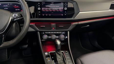 VOLKSWAGEN Jetta 1.4 4P 250 TSI R-LINE AUTOM�TICO, Foto 9