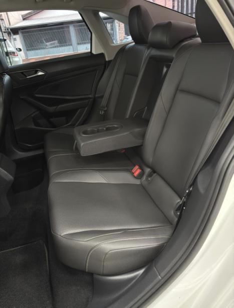 VOLKSWAGEN Jetta 1.4 4P 250 TSI TURBO COMFORTLINE AUTOM�TICO, Foto 9