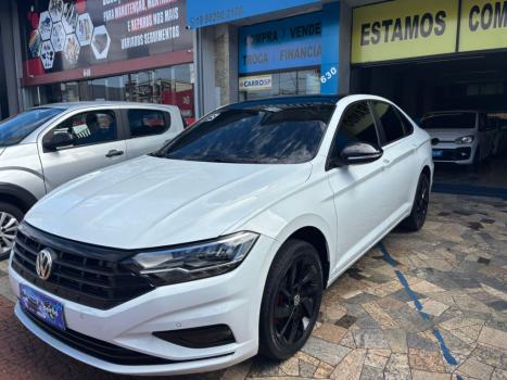VOLKSWAGEN Jetta 1.4 4P 250 TSI R-LINE AUTOM�TICO, Foto 3