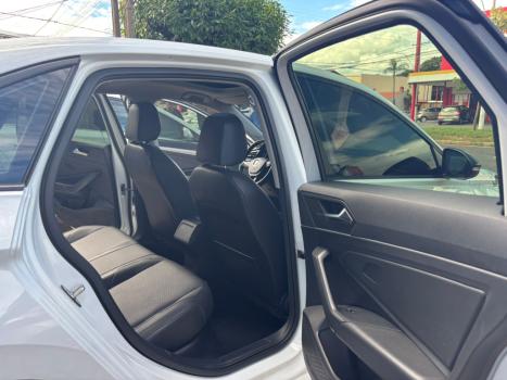 VOLKSWAGEN Jetta 1.4 4P 250 TSI R-LINE AUTOM�TICO, Foto 9