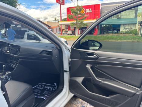 VOLKSWAGEN Jetta 1.4 4P 250 TSI R-LINE AUTOM�TICO, Foto 15