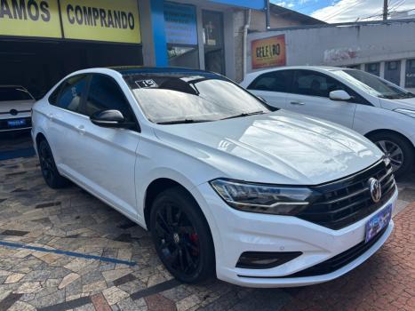 VOLKSWAGEN Jetta 1.4 4P 250 TSI R-LINE AUTOM�TICO, Foto 20