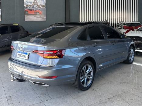 VOLKSWAGEN Jetta 1.4 4P 250 TSI R-LINE AUTOM�TICO, Foto 5