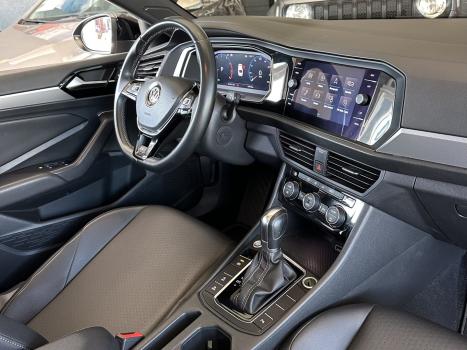 VOLKSWAGEN Jetta 1.4 4P 250 TSI R-LINE AUTOM�TICO, Foto 19