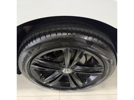 VOLKSWAGEN Jetta 1.4 4P 250 TSI R-LINE AUTOM�TICO, Foto 17