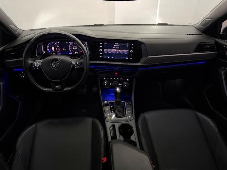 VOLKSWAGEN Jetta 1.4 4P 250 TSI R-LINE AUTOM�TICO, Foto 5