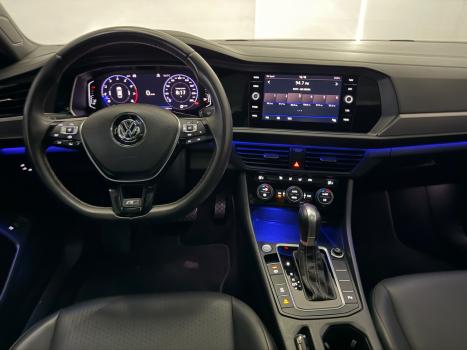 VOLKSWAGEN Jetta 1.4 4P 250 TSI R-LINE AUTOM�TICO, Foto 6