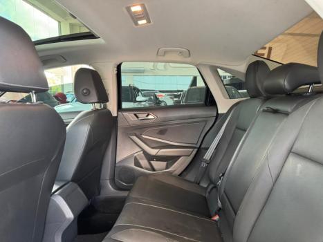 VOLKSWAGEN Jetta 1.4 4P 250 TSI TURBO COMFORTLINE AUTOM�TICO, Foto 11