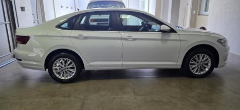 VOLKSWAGEN Jetta 1.4 4P 250 FLEX AUTOM�TICO, Foto 4