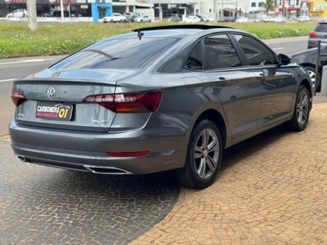 VOLKSWAGEN Jetta 1.4 4P 250 TSI R-LINE AUTOM�TICO, Foto 9