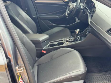 VOLKSWAGEN Jetta 1.4 4P 250 TSI R-LINE AUTOM�TICO, Foto 13