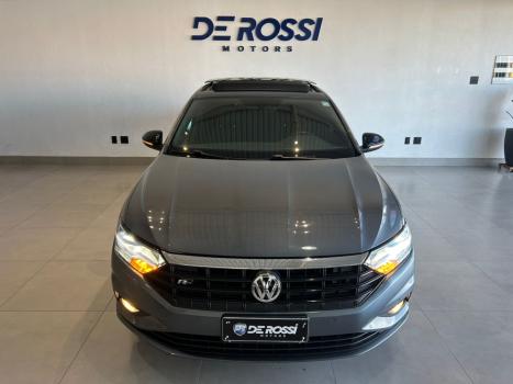 VOLKSWAGEN Jetta 1.4 4P 250 TSI R-LINE AUTOM�TICO, Foto 4