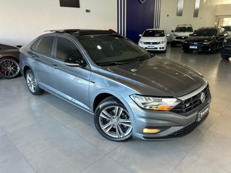 VOLKSWAGEN Jetta 1.4 4P 250 TSI R-LINE AUTOM�TICO, Foto 5