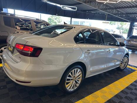 VOLKSWAGEN Jetta 1.4 16V 4P TSI COMFORTLINE AUTOM�TICO, Foto 4